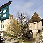 Hotel Ibis Centre 3*