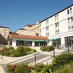 Hotel Ibis Centre 3*
