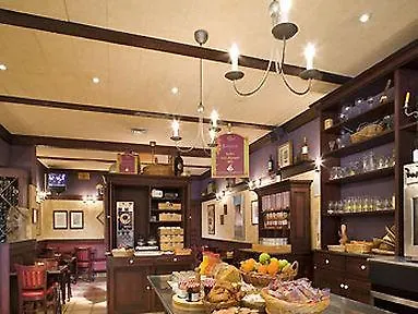 宜必思佩里格中心酒店 3* 佩里格