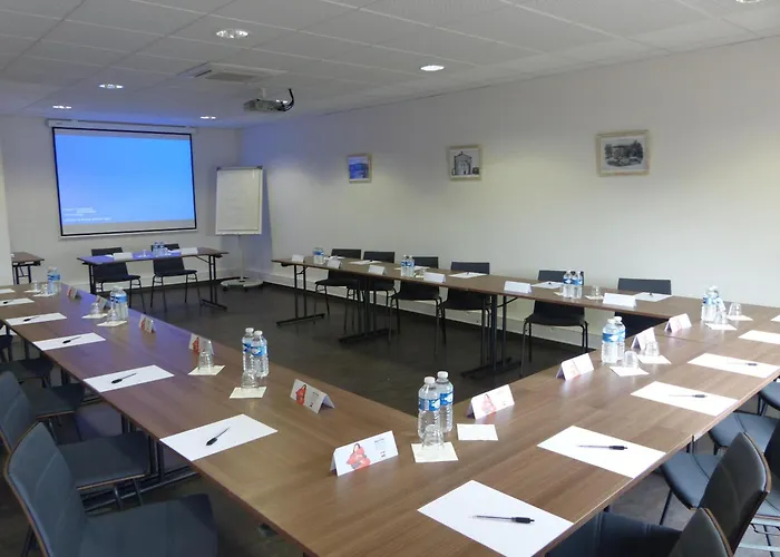 Ibis Centre فندق